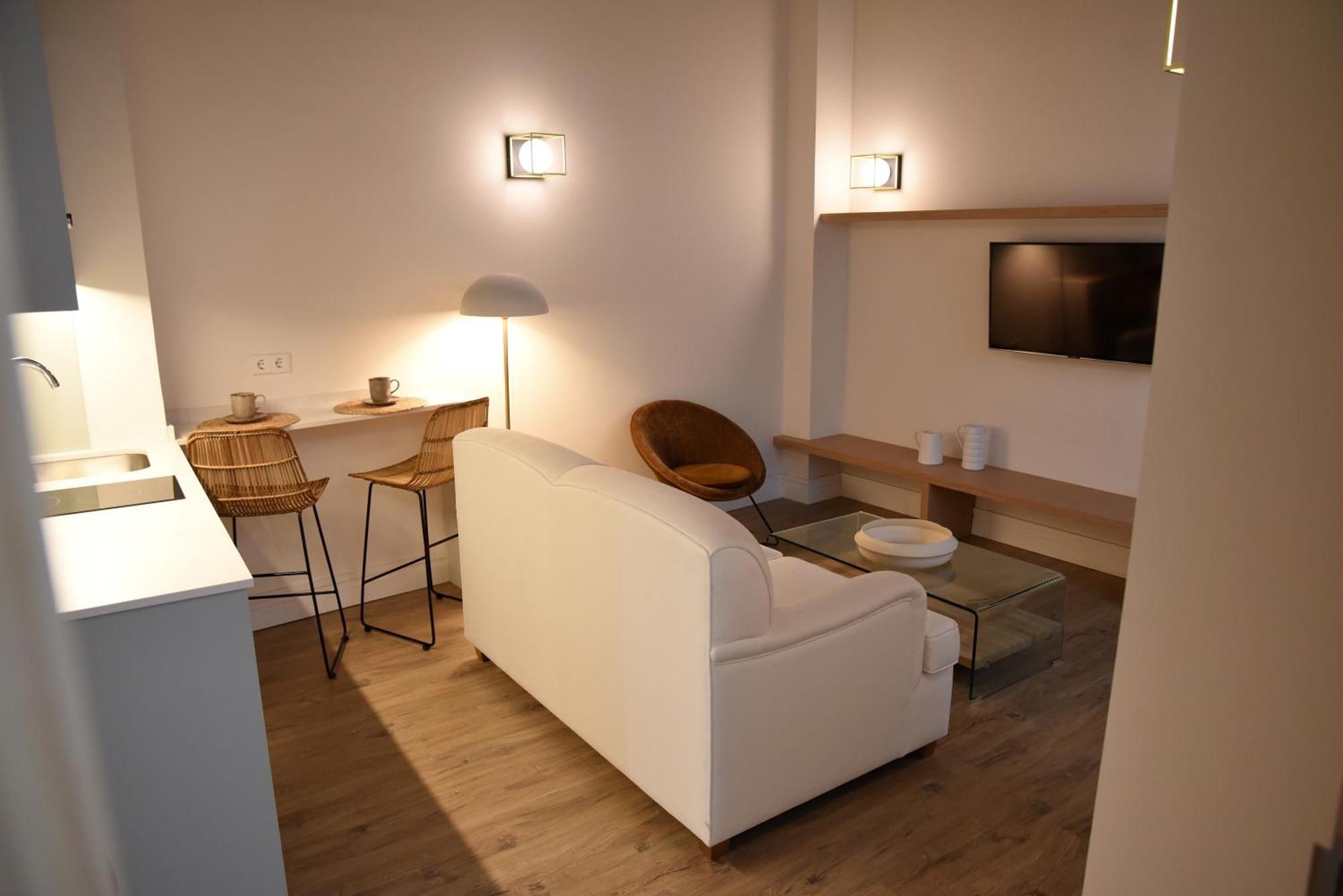 The Honest & Hotel Sevilla
