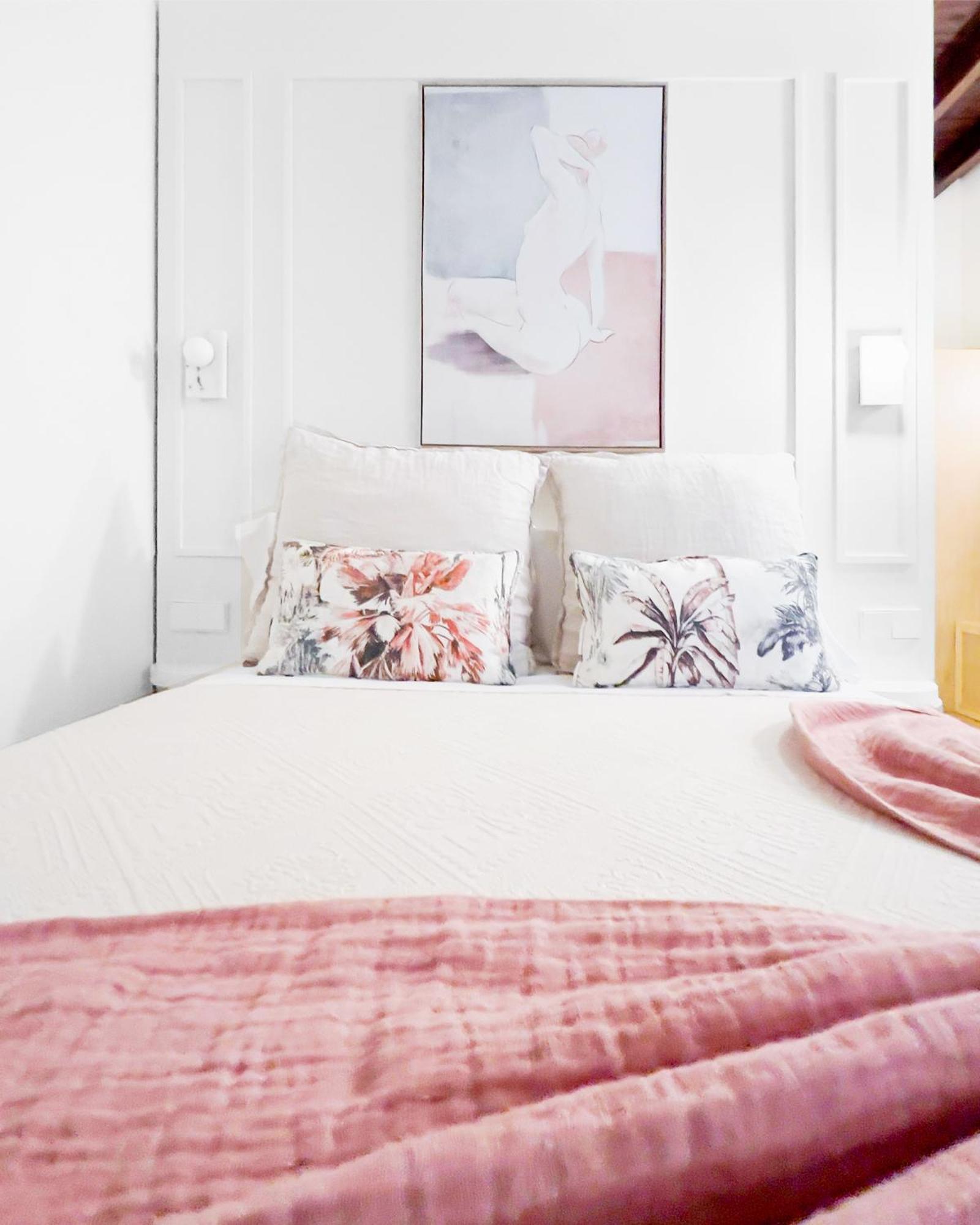 Hotel The Honest & 4*