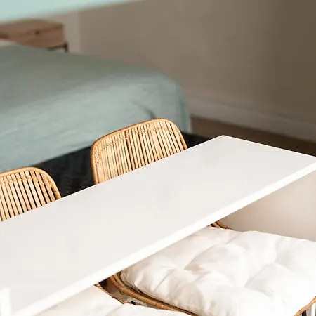 The Honest Hotel & Apartments Seville Room photo