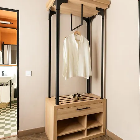 The Honest Hotel & Apartments Seville Room photo