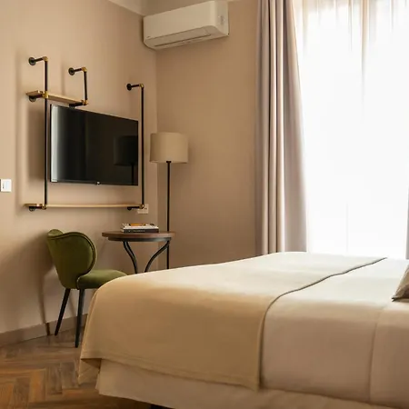 The Honest Hotel & Apartments Seville Exterior photo