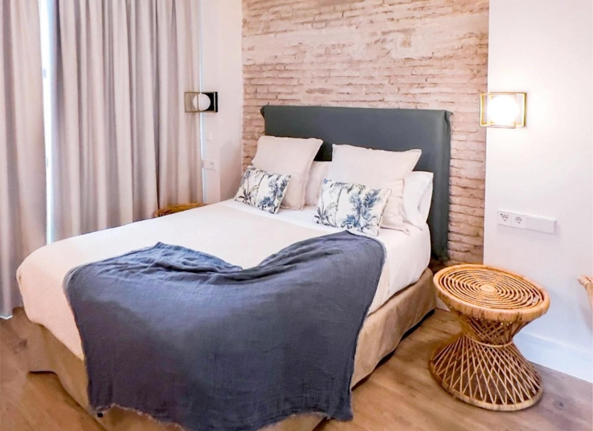 Hotel The Honest & *