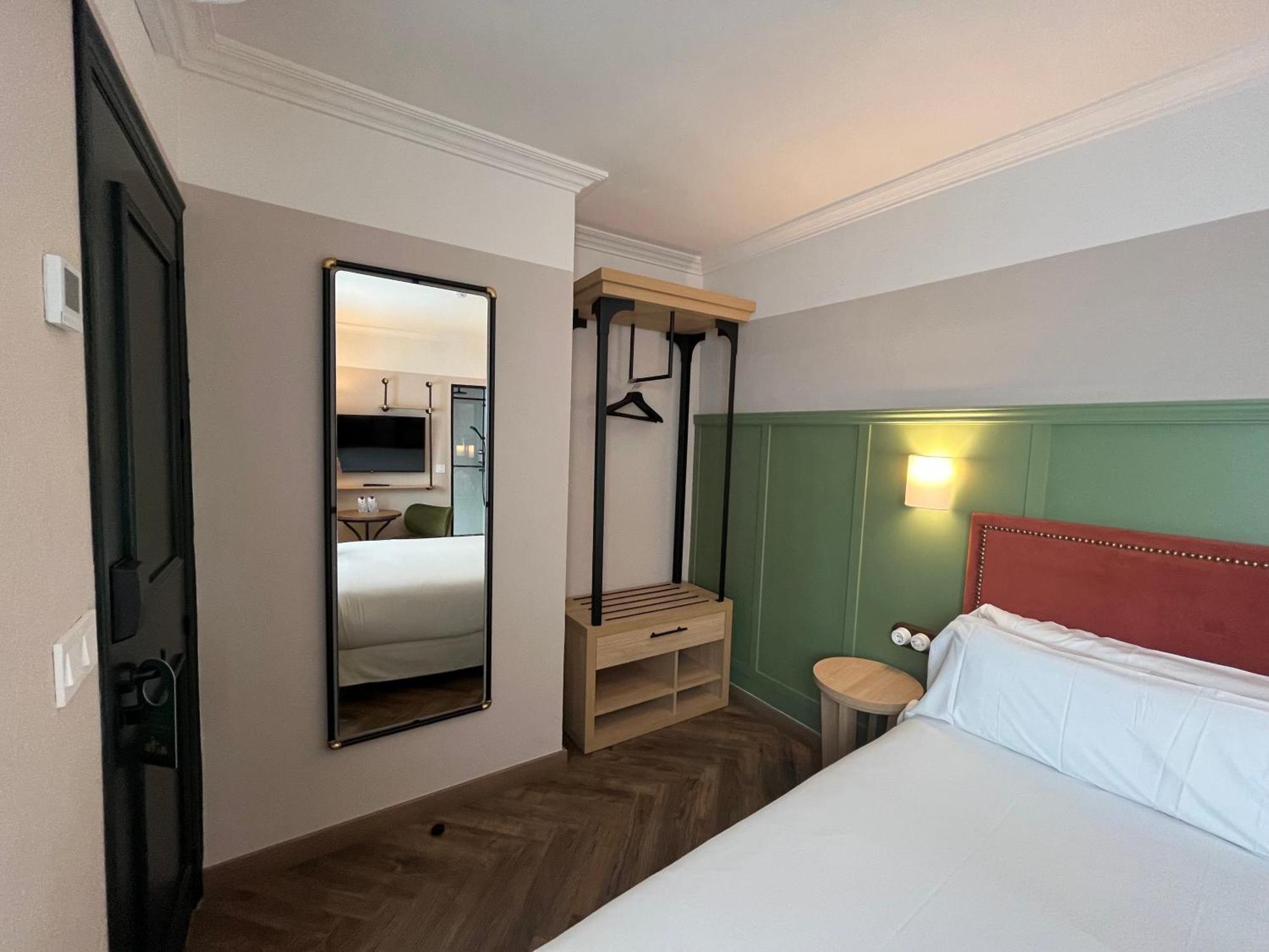 Hotel The Honest & Sevilla