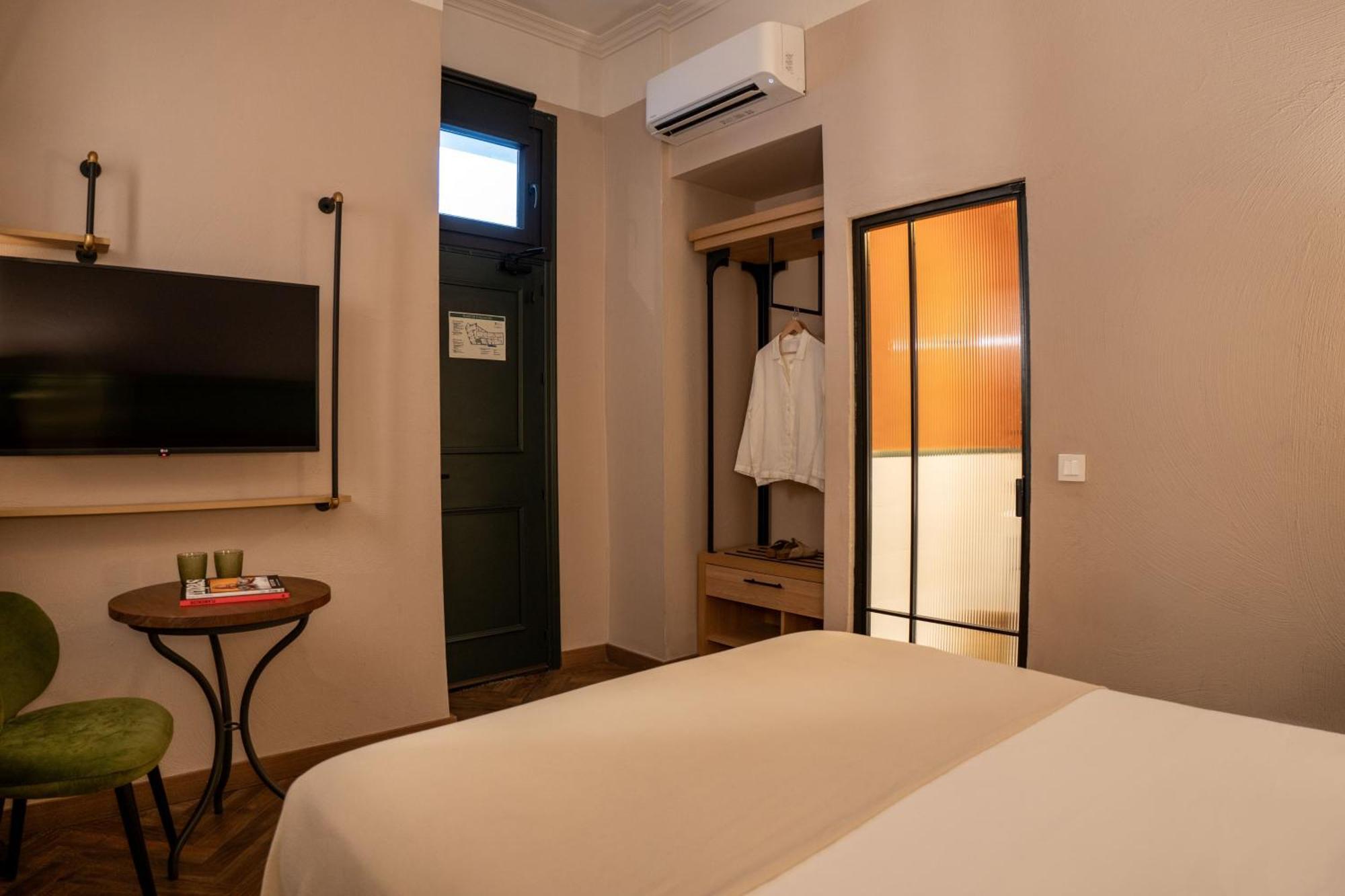 Hotel The Honest & Seville